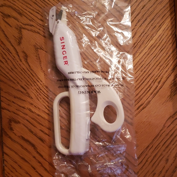 Singer Cordless Smart Scissors NWOT - Picture 1 of 4
